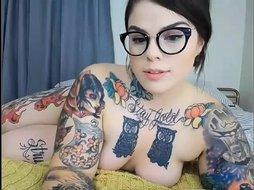BBW Tattoo Beauty Spanks Her Ass